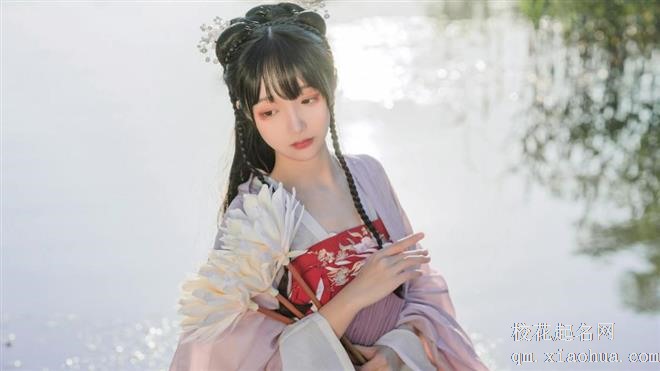 表面开心，但内心痛苦的三大星座，太敏感，太要强，天生伪装高手