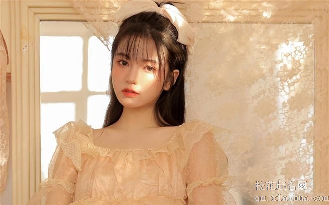 感情不敏感，难察觉到恋人背叛的星座女