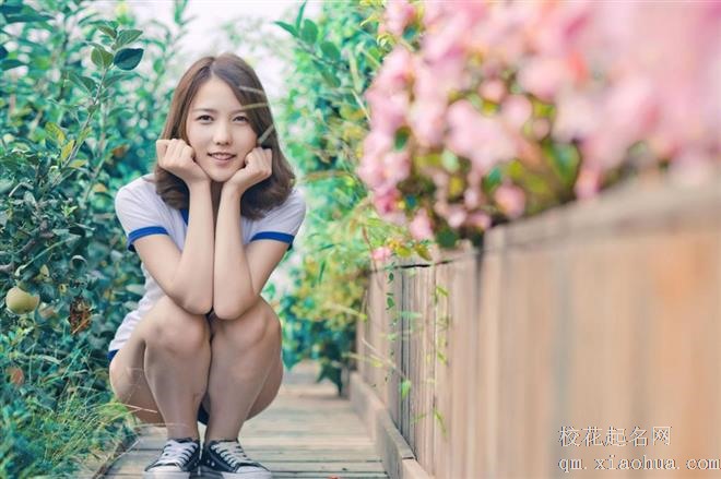 从内到外都很精致，活得很高级的星座女，明眸皓齿让人喜欢