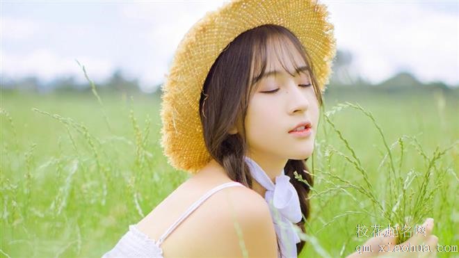 陪女朋友逛街仗着身高优势偷偷看美女的星座男
