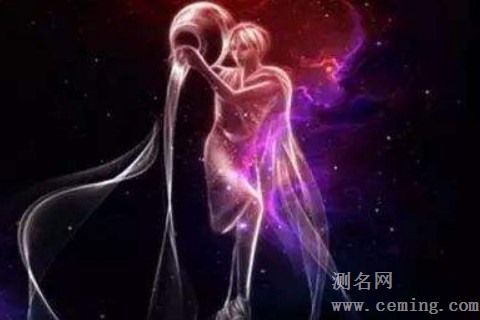 水瓶座男生最想一起生活的女生