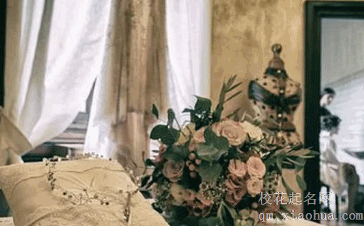 结婚被子里有艾叶和香 婚被要选一套大红一套绿色