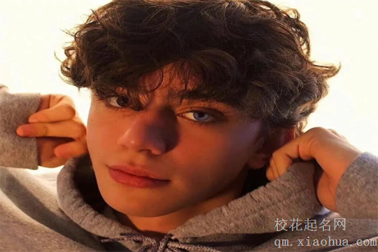 对异性吸引力最强的星座女