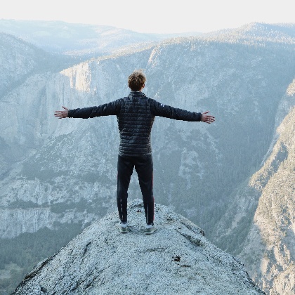 太阳刑海王，12星座有哪些挑战？