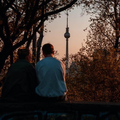 12星座会和好朋友谈恋爱吗？