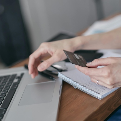 金土对冲！这些星座要避免冲动消费！