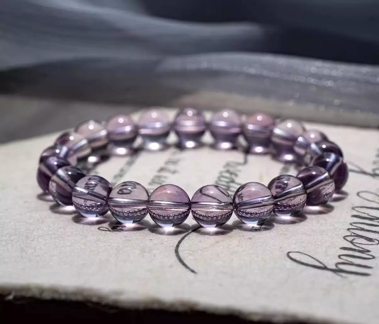 紫水晶佩戴小技巧，正确使用让效果加倍