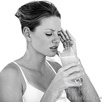 梦见疼痛 头疼 背疼 肚