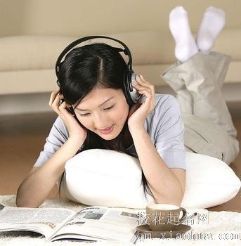 梦见自己听音乐