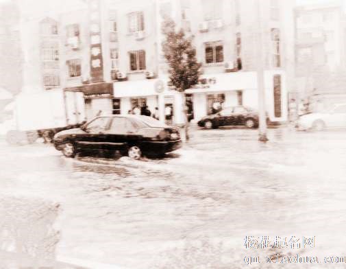 梦见爆发大水　周公解梦之梦到爆发大水