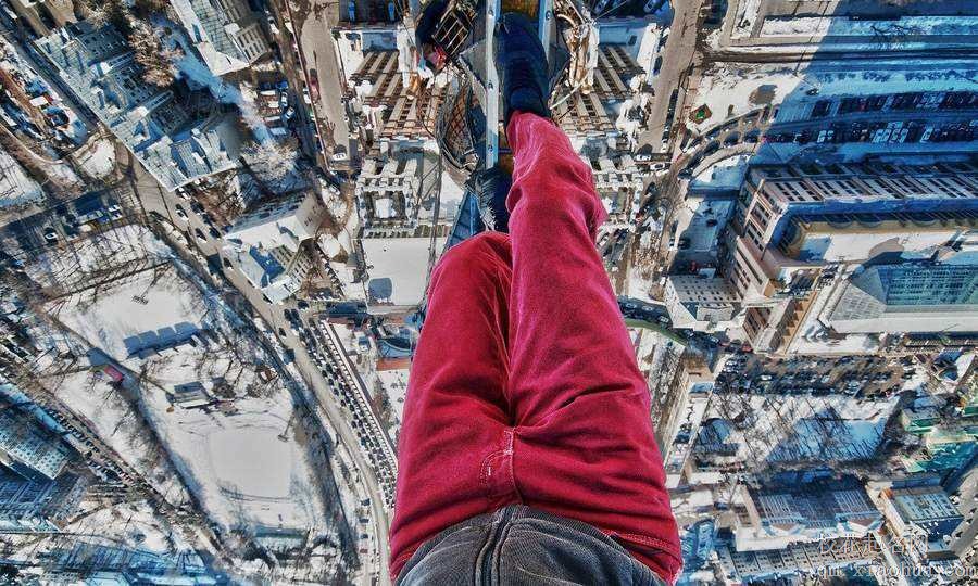 梦见高空周公解梦，梦见高空是什么意思？