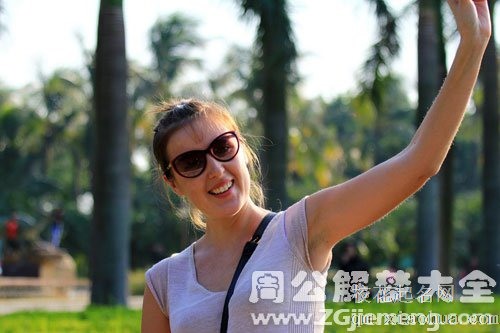 梦见暗恋的人偶遇