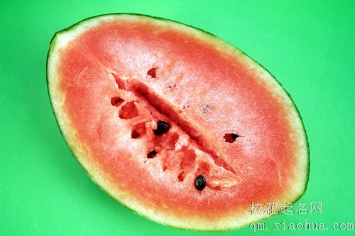 梦见吃个不熟的西瓜