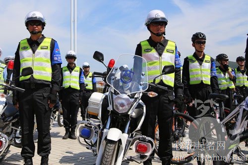 梦见警察抓男朋友