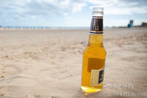 梦见啤酒瓶