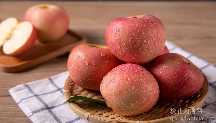 梦见挑水果有男人帮助是什么意思 梦见挑水果有男人帮助有什么预兆