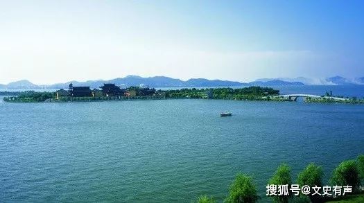 原创陈友谅实力比朱元璋强数倍，为什么还打不过他？