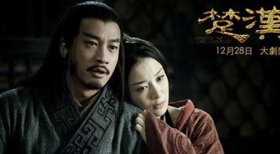 当虞姬拔剑自刎时,不只为项羽,更为刘邦！