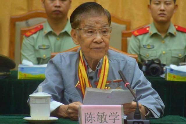 此人13岁就为日军效力,用日本名字说日本话,抗战结束后却成英雄