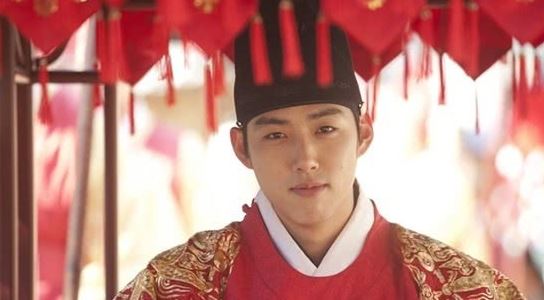 情商高就是不一样，同样是皇帝亲征，为何只有李世民成功了