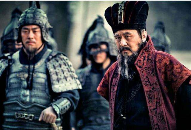 原创吕布从来没有杀过大将，为何尊为三国第一？因为有一记录没人能破