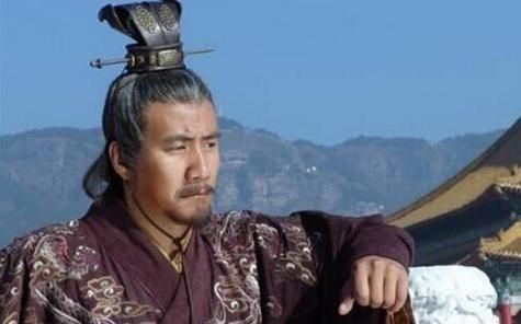 清官被罢官后没有路费回老家，朱元璋知后大怒：用刑