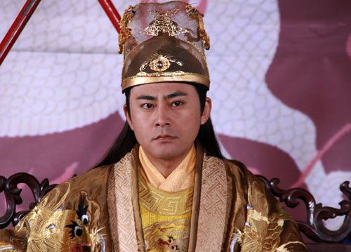 原创魏忠贤权倾朝野，为何会被17岁的崇祯秒杀，我们被假象误导了