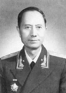 他从未带兵打仗，却成开国中将，主席：不要忘了1932年的事情