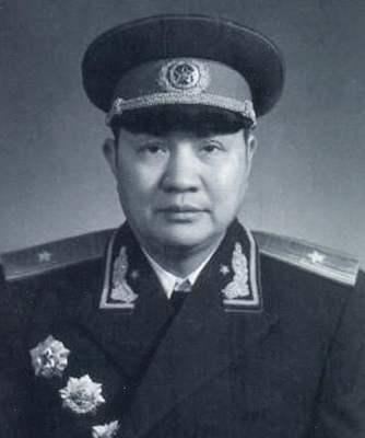 原创这6位将军本可授予中将，却主动要求降为少将，他们分别是谁？