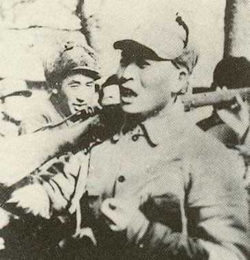 原创他因个人问题从中将改授大校，后在非正式场合从不穿军装，他是谁