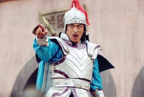 原创非名将不敢穿白袍！武功多厉害的将领才能穿白袍呢？