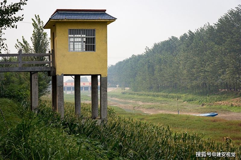 原创50万民工手挖肩扛小车推，计划将黄河水引入位于河北省邯郸市的岳城水库