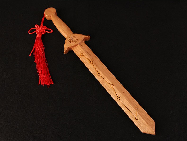 桃木剑摆放的最佳位置，桃木剑的摆放注意事项