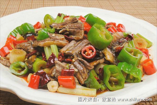 黄鳝不能和什么一起吃？