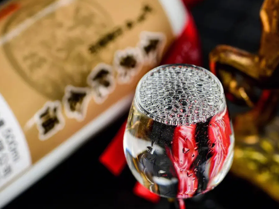 白酒不能和什么一起吃？ 