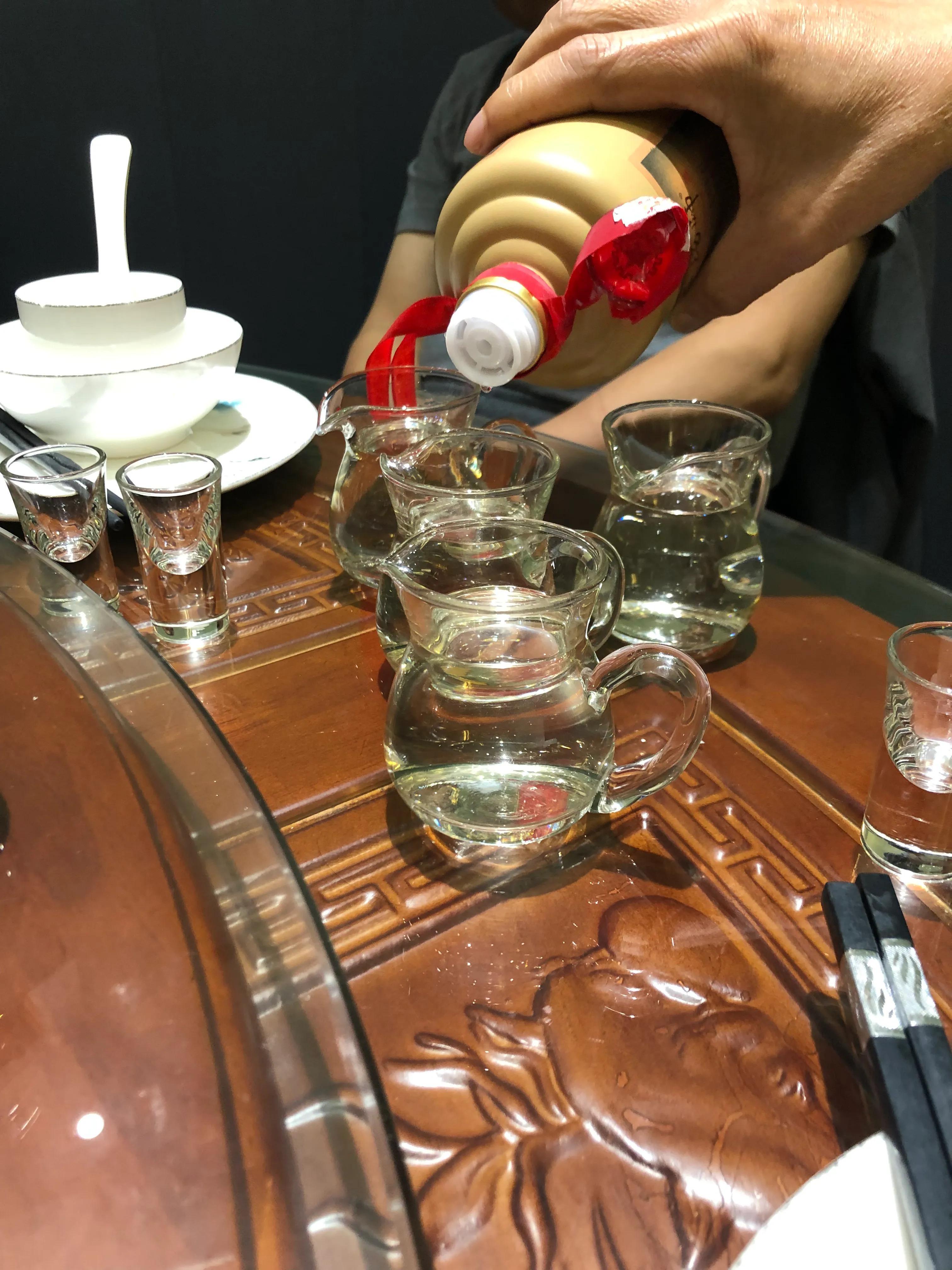 李酒师酒怎么样？百元价格的酱香型白酒“李酒师”到底能不能买？ 