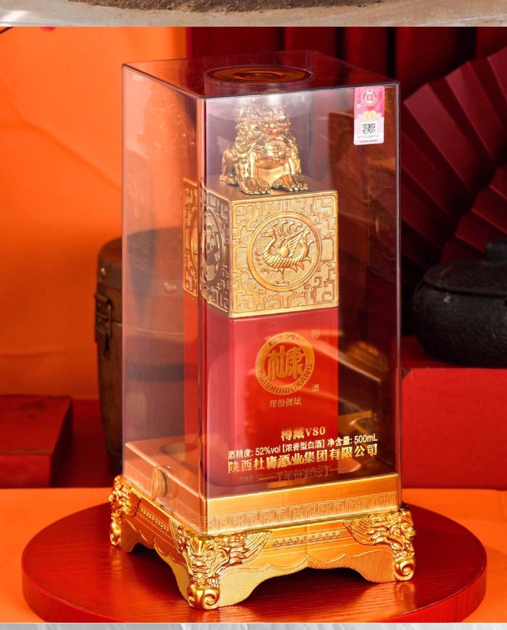 白水杜康18纯粮酒：传统工艺匠心酿造，醇香口感征服味蕾！