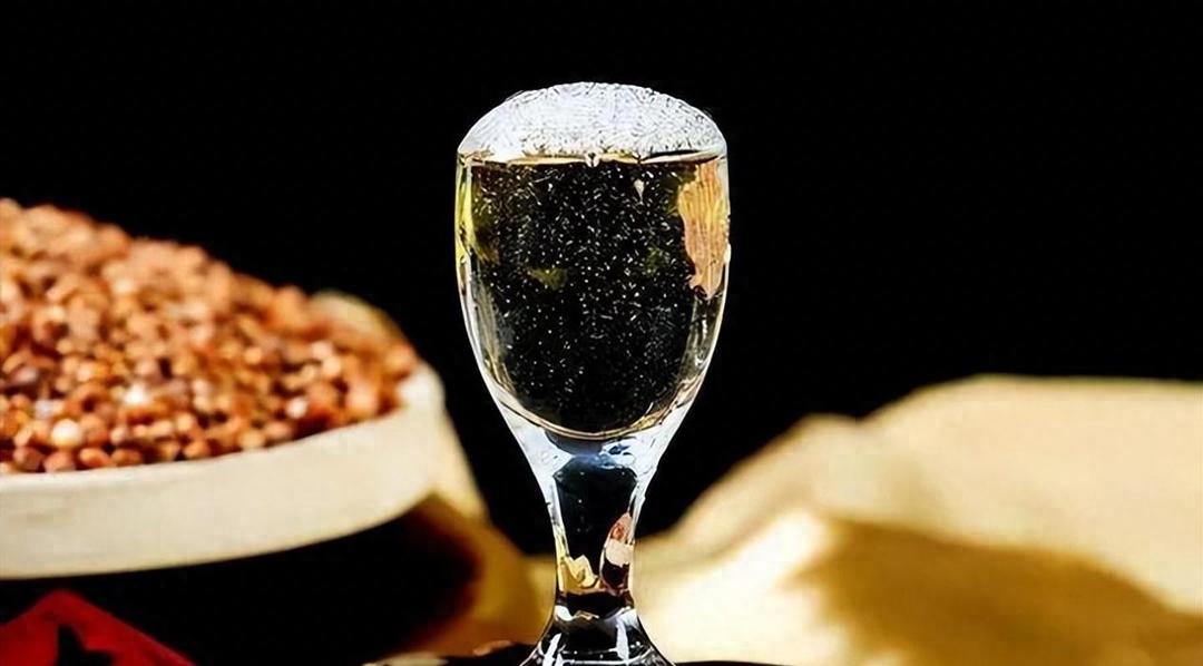 酱酒黑马强势崛起，除茅台外的不二之选，潜力无限！