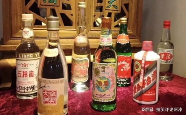 农家自酿白酒淡出视野：生活条件变迁下的酒文化演变