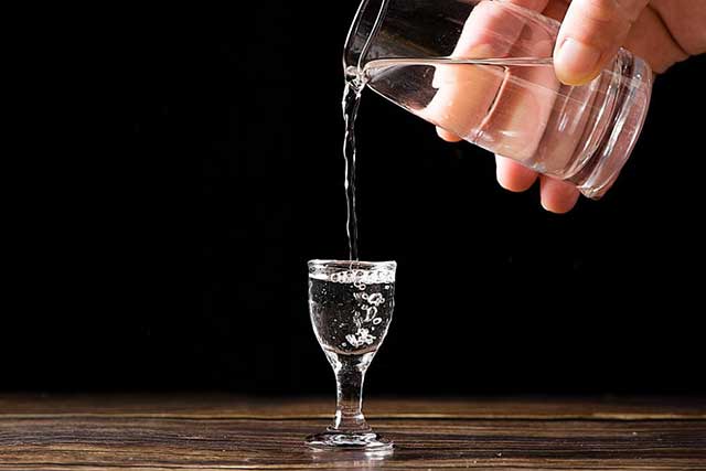 白酒属于烈性酒吗？ 