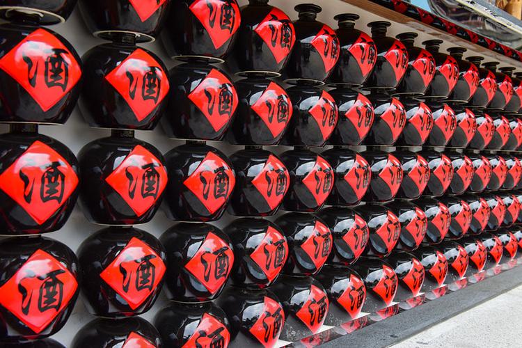 北京二锅头黄瓶，北京二锅头黄瓶的多少钱一瓶 