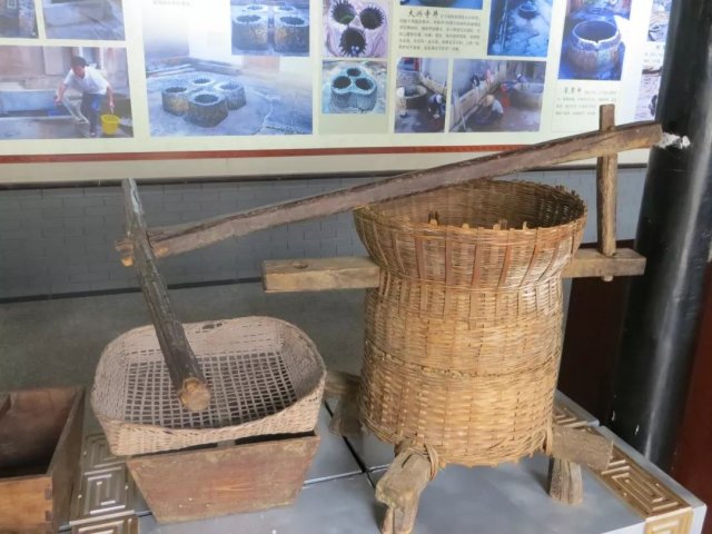 云南建水陶器社，云南建水陶壶