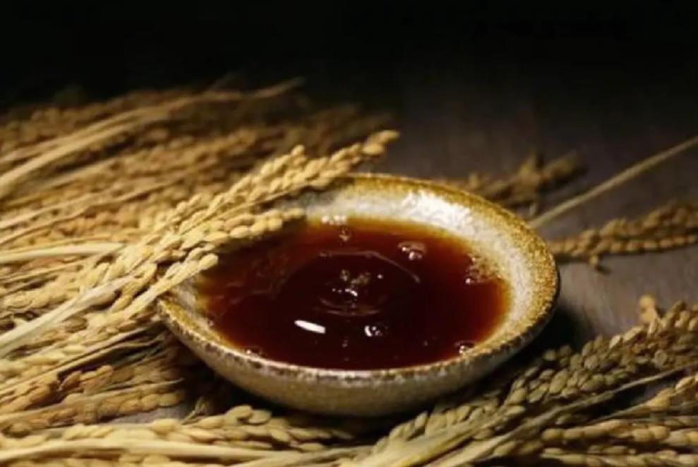 白酒与黄酒哪个容易长胖 经常喝黄酒能发胖吗