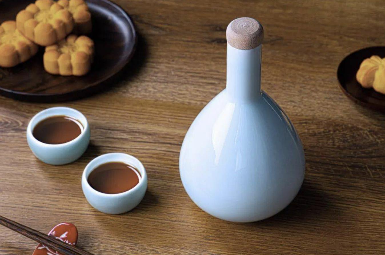 黄酒一级和二级的区别在哪里，黄酒一级和二级哪个更适合饮用