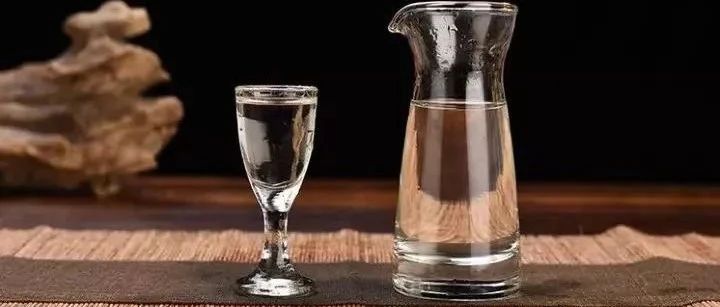 同一批次的酒为什么不一样？葡萄酒圈管这叫“瓶差”