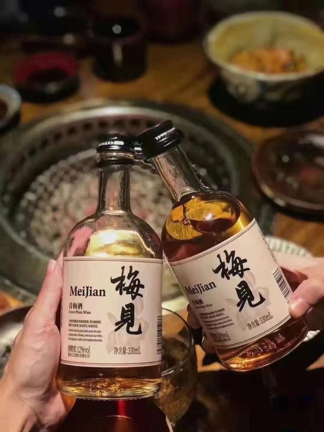 梅见青梅酒14度，礼盒装精致包装，携手梅见，畅享梅酒新风尚！