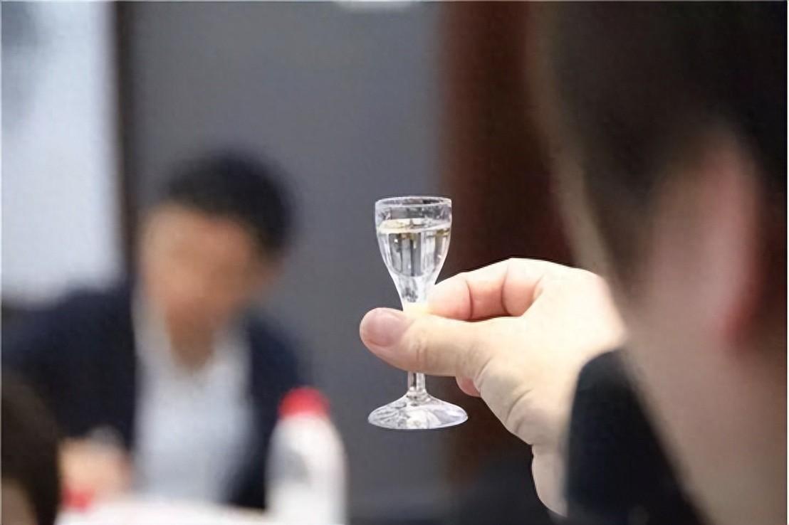 陈年老酒骗局揭秘：早点知道就不花冤枉钱