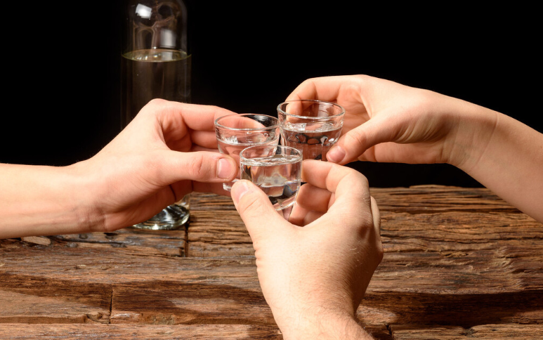 不辣喉不上头！5款白酒佳酿盘点，畅饮无忧之选 