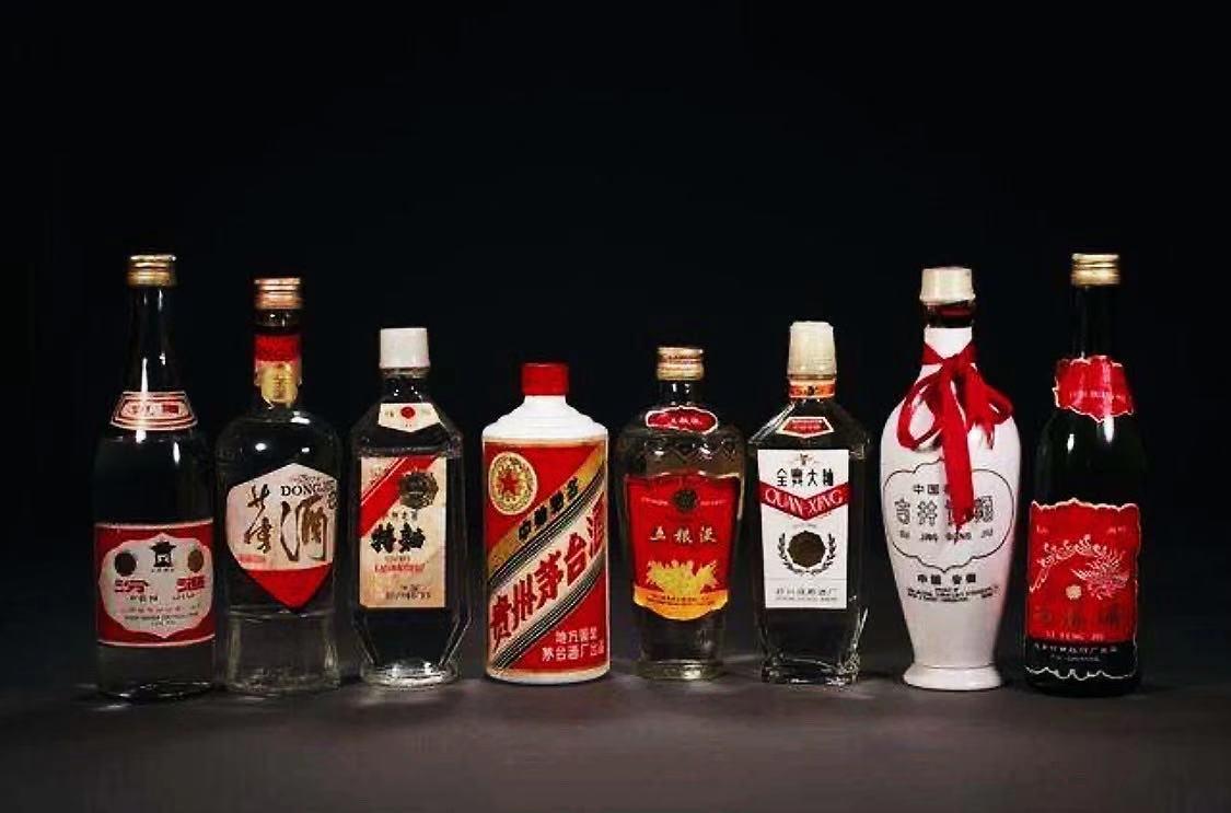 中国白酒香型大赏：一文速览各香型代表，秒懂白酒世界 