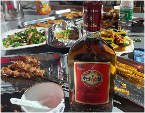 劲酒VS龟龄集酒，谁才是男性健康首选？